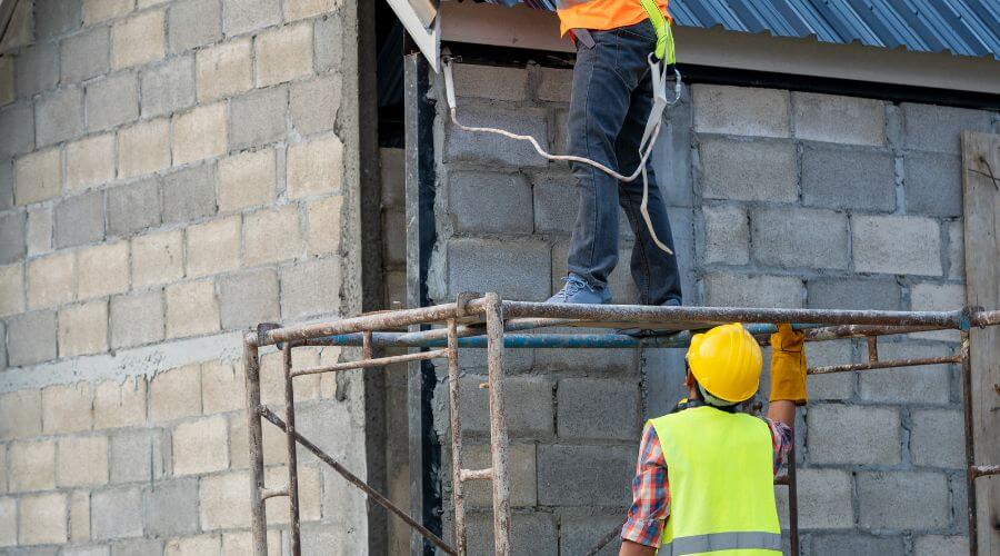 Professional residential roofers in Olla, LA